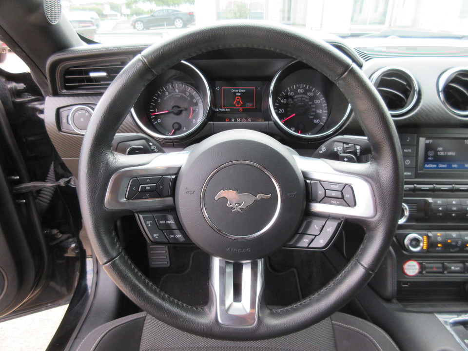 2016 Ford Mustang V6 Coupe