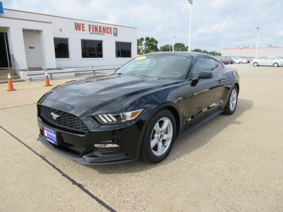 2016 Ford Mustang V6 Coupe