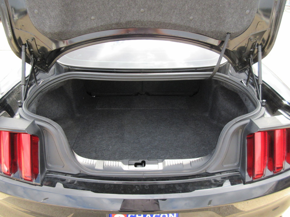 2016 Ford Mustang V6 Coupe
