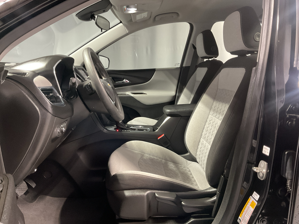 2023 Chevrolet Equinox LS 2WD