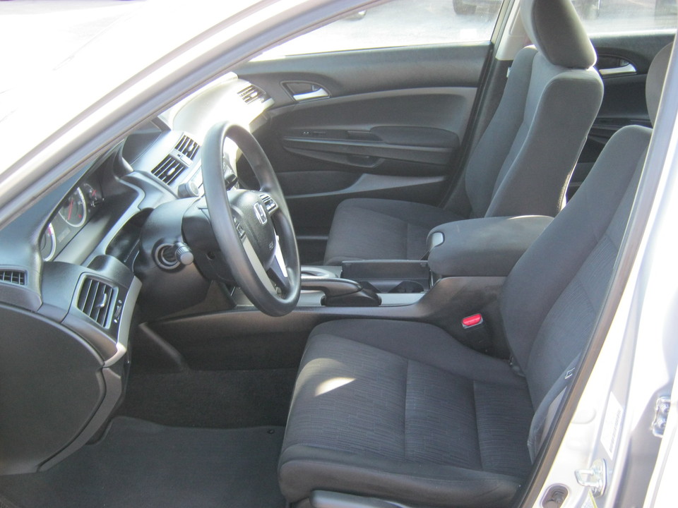 2012 Honda Accord LX Sedan AT