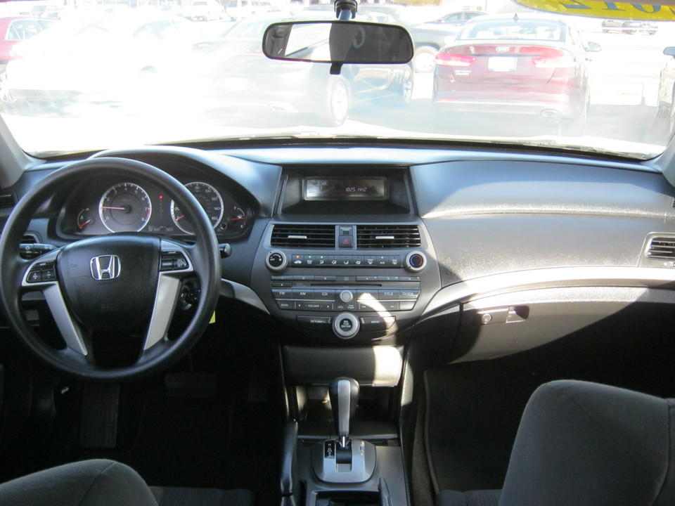 2012 Honda Accord LX Sedan AT