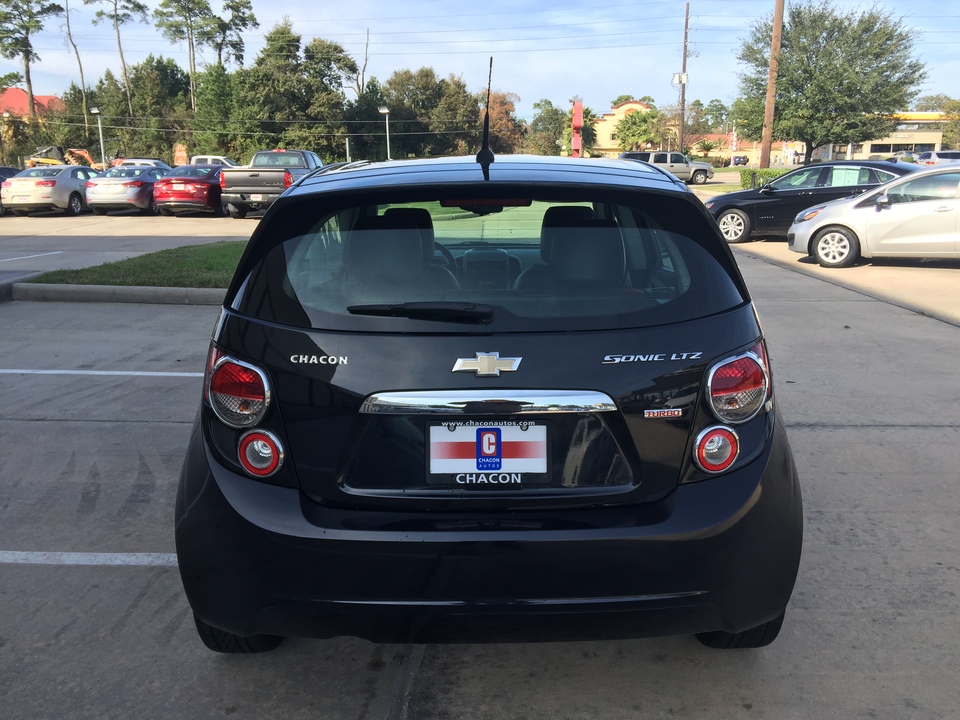 2014 Chevrolet Sonic LTZ Auto 5-Door