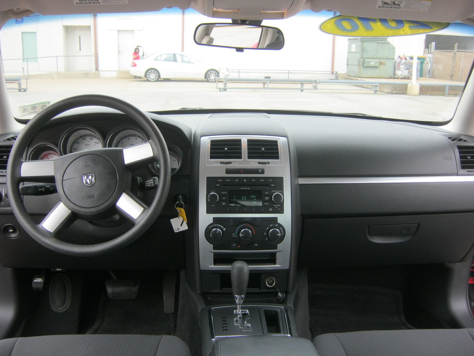 2010 Dodge Charger SXT