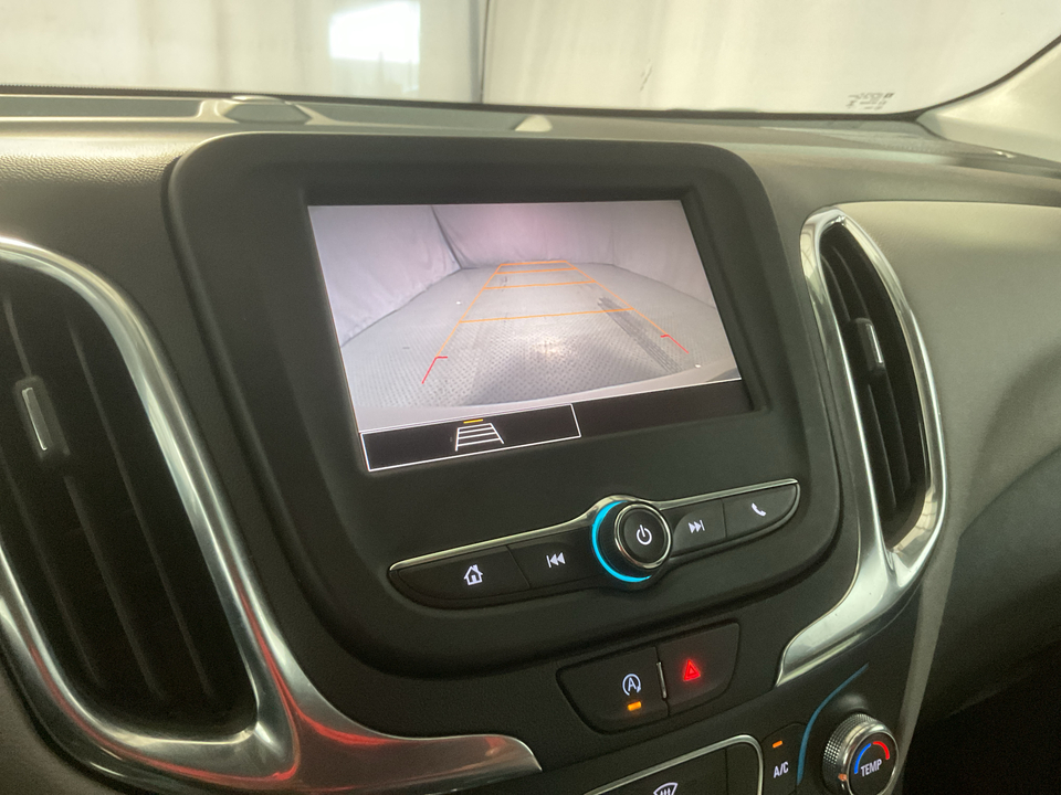 2023 Chevrolet Equinox LS 2WD