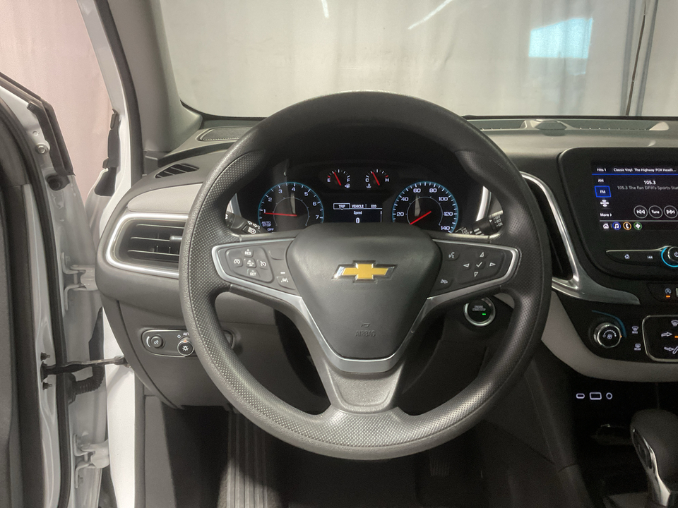 2023 Chevrolet Equinox LS 2WD