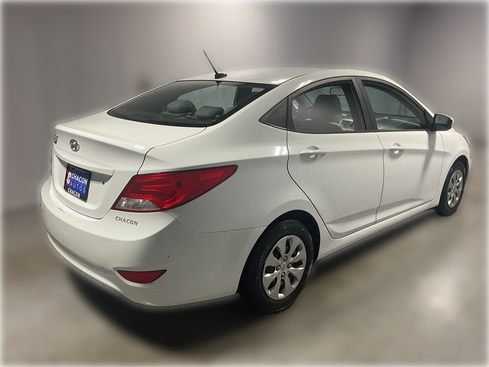 2017 Hyundai Accent SE 4-Door 6A