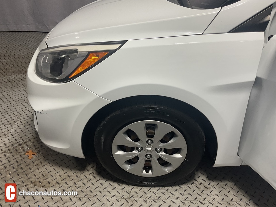 2017 Hyundai Accent SE 4-Door 6A