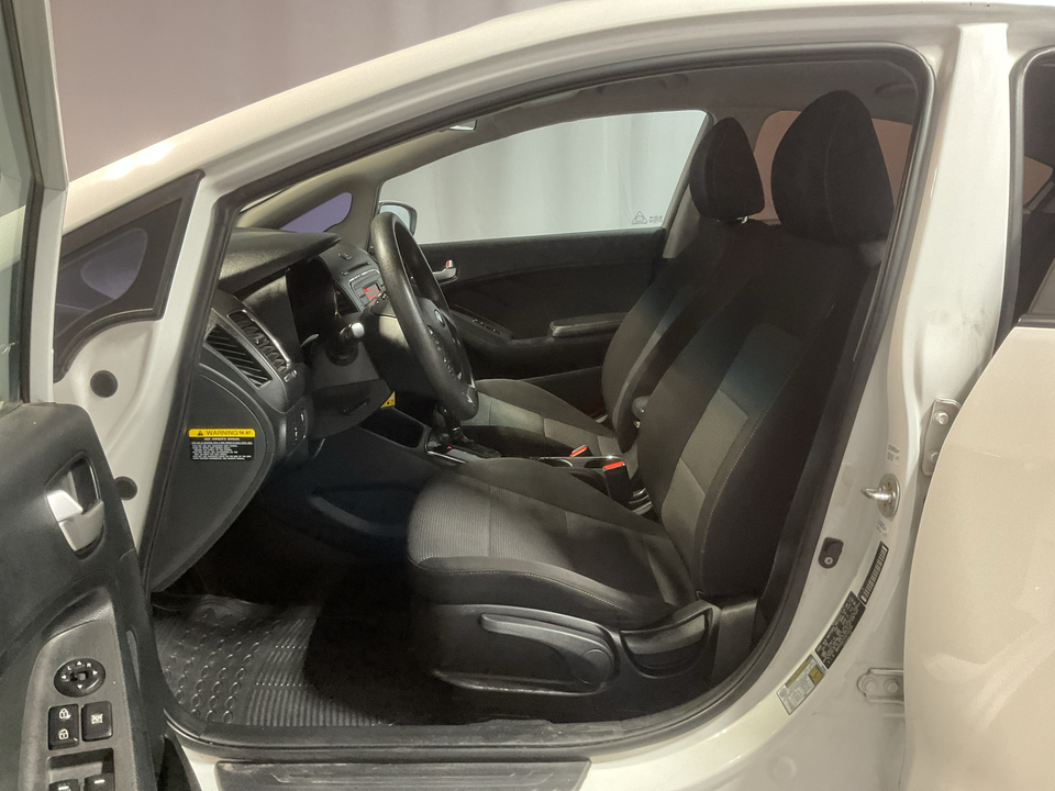 2018 Kia Forte LX 6A