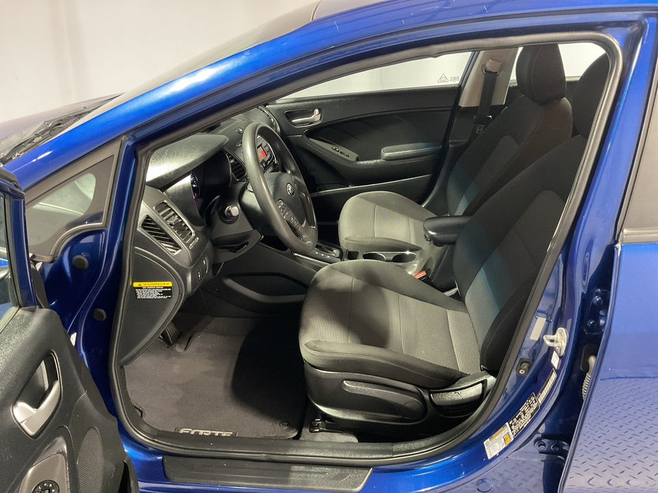 2018 Kia Forte LX 6A