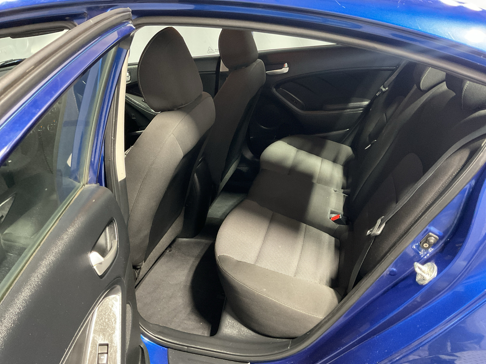 2018 Kia Forte LX 6A