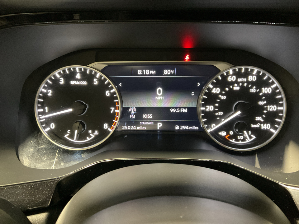 2025 Nissan Pathfinder SV