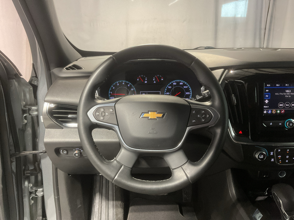 2023 Chevrolet Traverse LT Cloth FWD