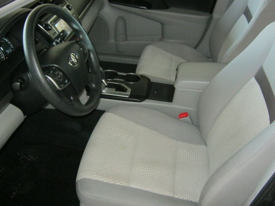 2013 Toyota Camry LE