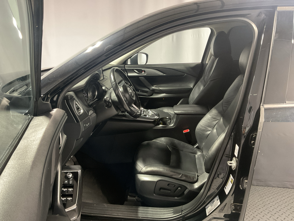 2018 Mazda CX-9 Touring FWD