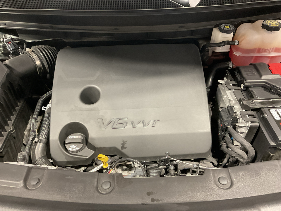 2023 Chevrolet Traverse LT Cloth FWD