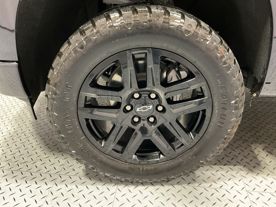 2024 Chevrolet Silverado 1500 RST Crew Cab 2WD