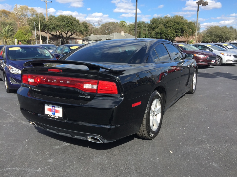 2012 Dodge Charger SE