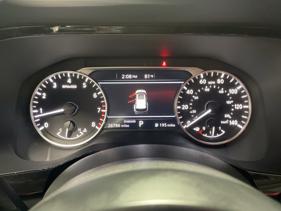 2024 Nissan Pathfinder SV