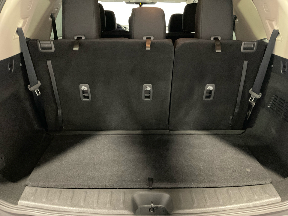 2024 Nissan Pathfinder S