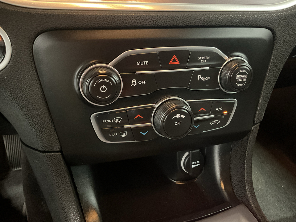 2022 Dodge Charger SXT