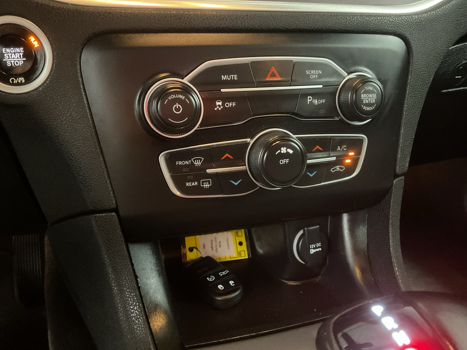 2022 Dodge Charger SXT