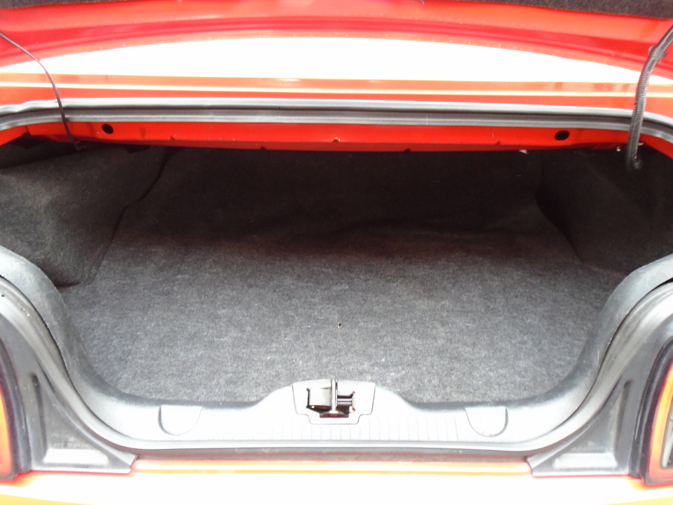 2013 Ford Mustang V6 Convertible