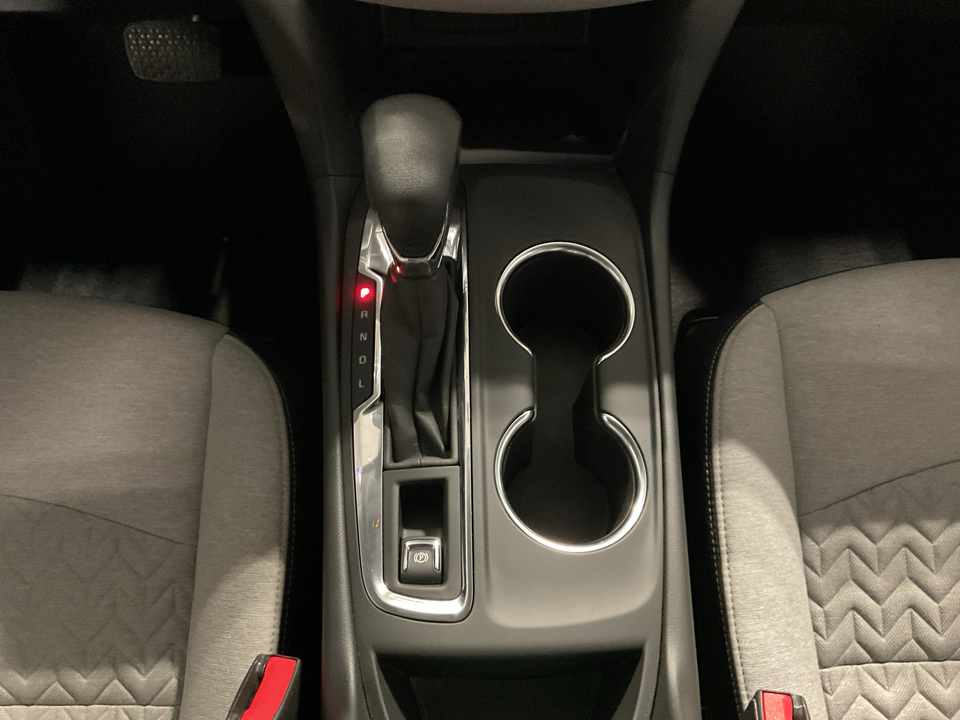 2022 Chevrolet Equinox LS 2WD