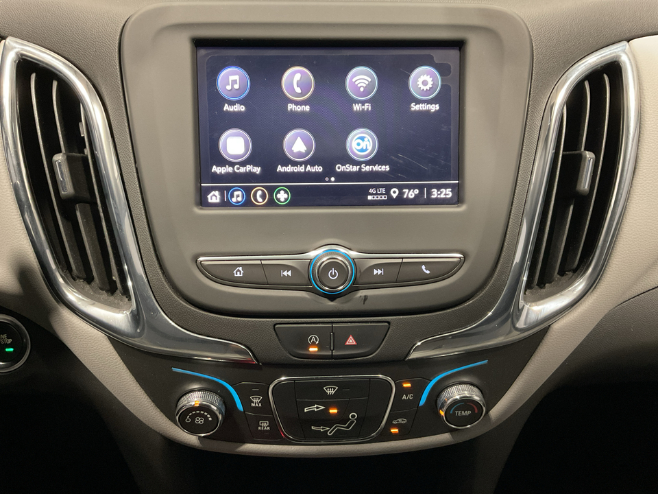 2022 Chevrolet Equinox LS 2WD