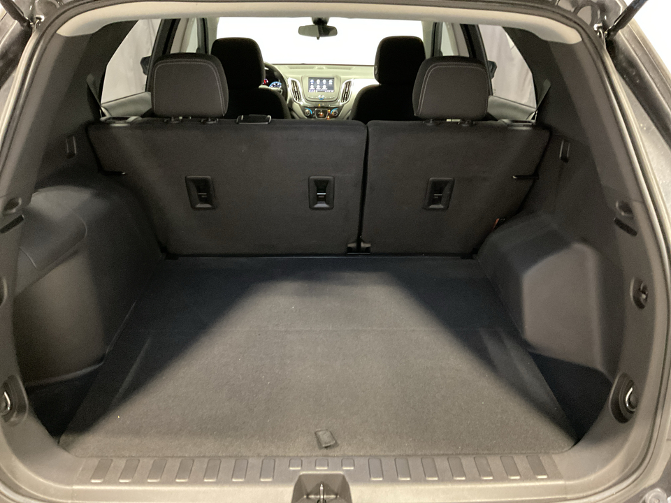 2022 Chevrolet Equinox LS 2WD