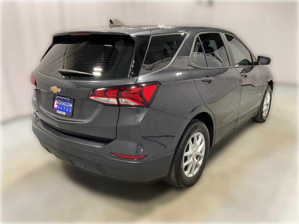 2022 Chevrolet Equinox LS 2WD