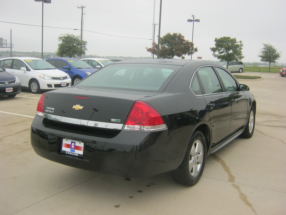 2011 Chevrolet Impala LS