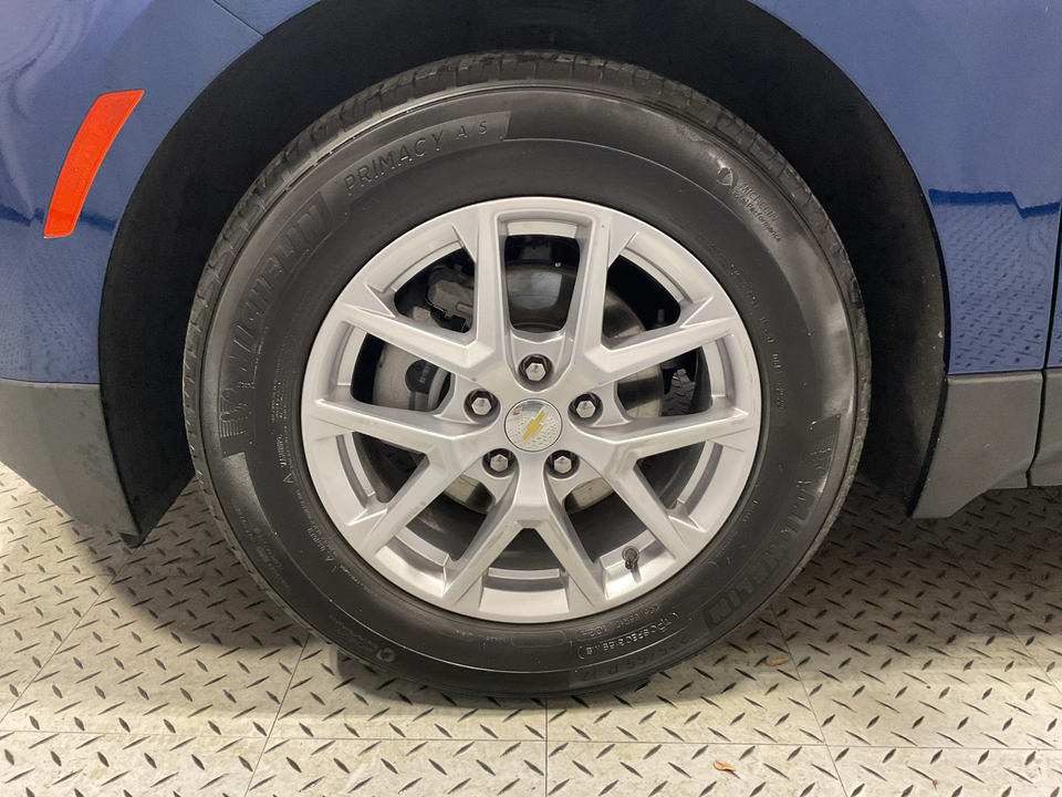 2022 Chevrolet Equinox LS 2WD