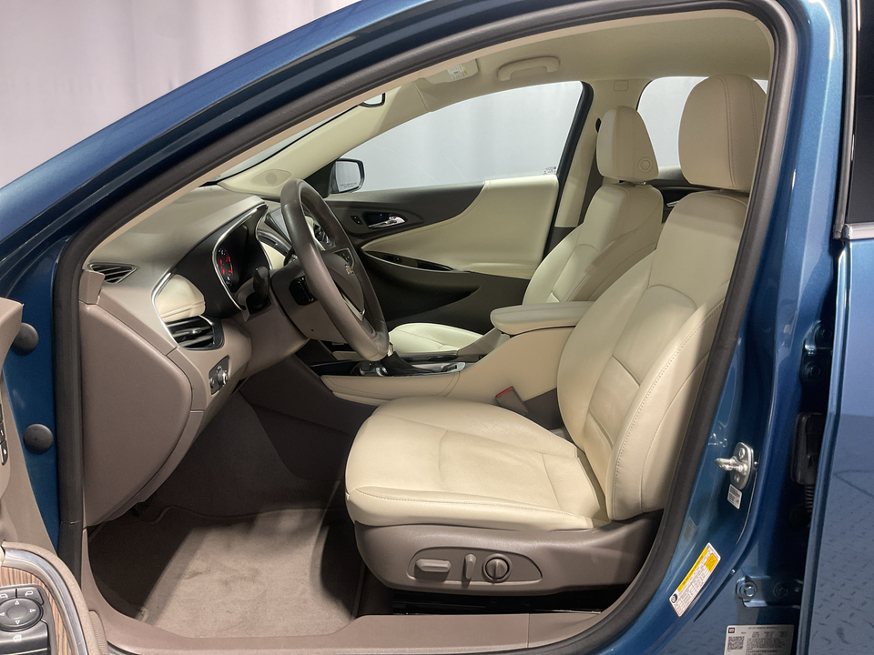 2024 Chevrolet Malibu 2LT