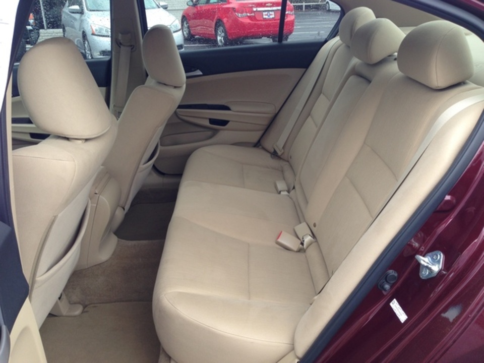 2012 Honda Accord LX Sedan AT