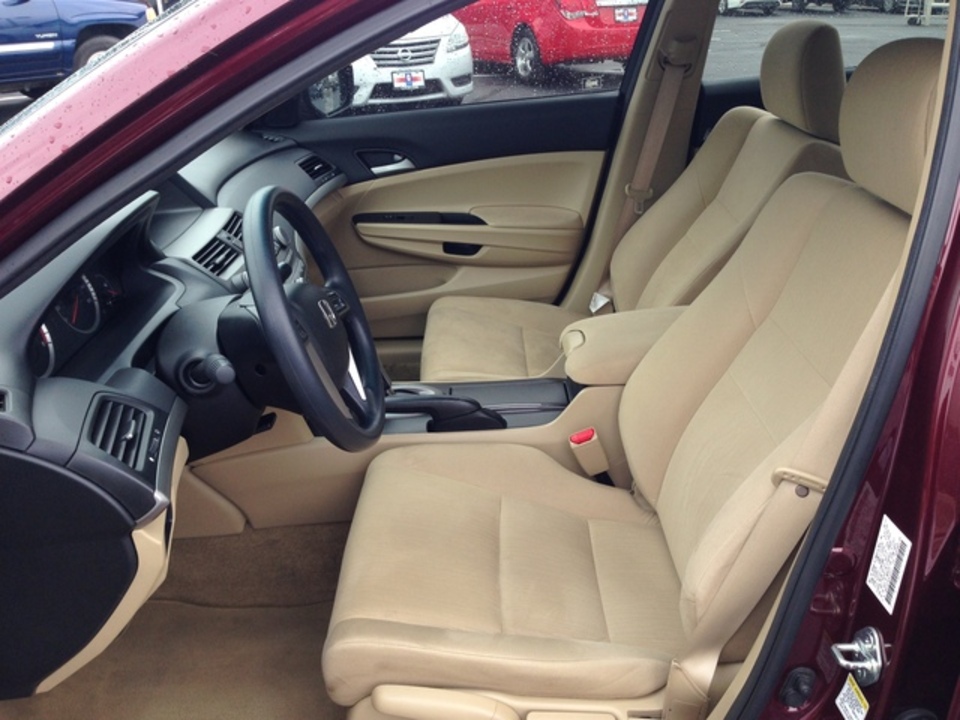 2012 Honda Accord LX Sedan AT