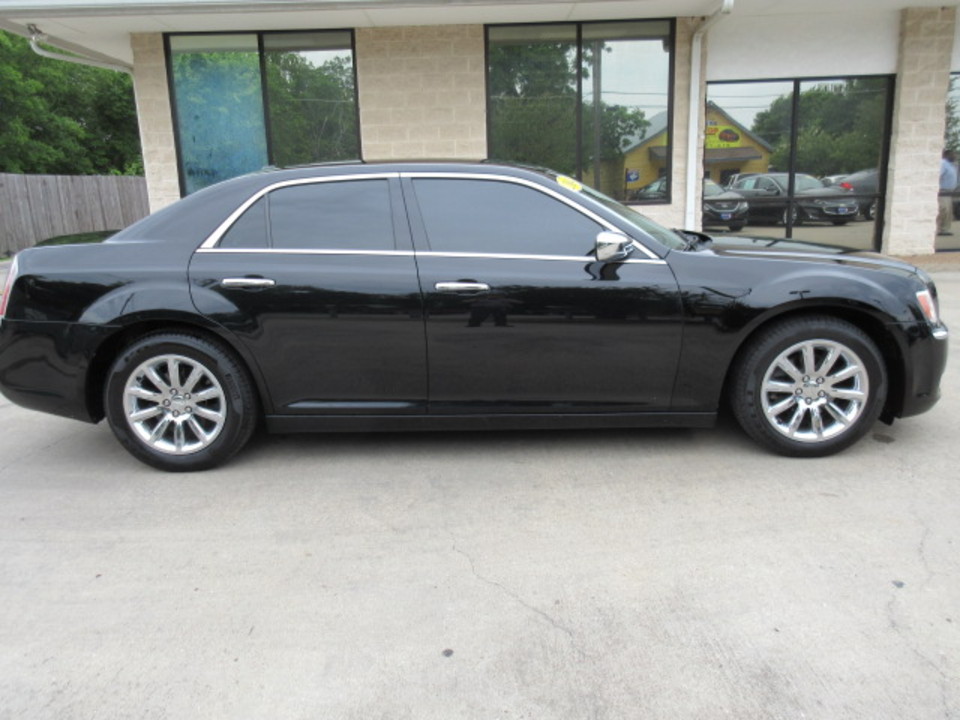 2014 Chrysler 300 C RWD