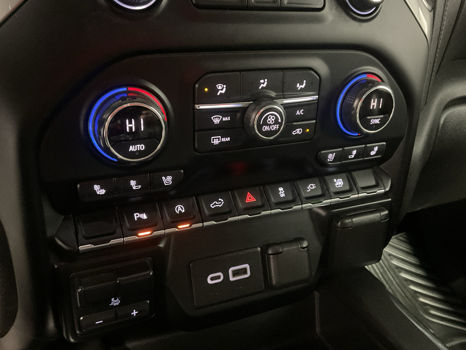 2020 Chevrolet Silverado 1500 LTZ Crew Cab 2WD