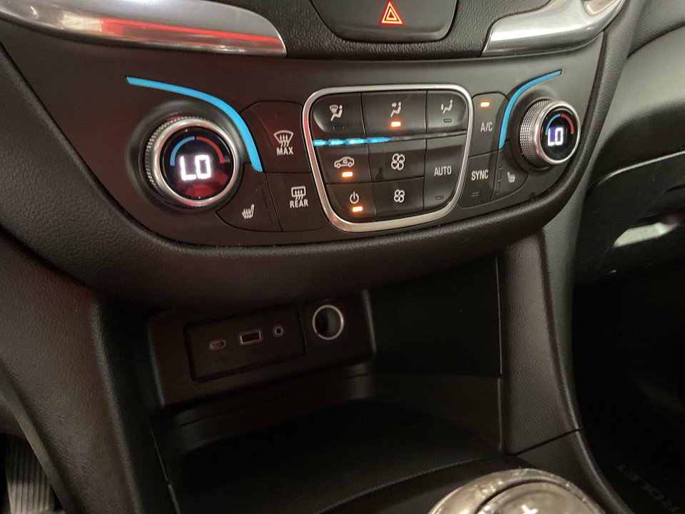 2019 Chevrolet Equinox LT 2WD