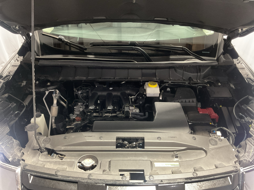 2024 Nissan Pathfinder S