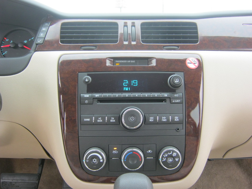 2011 Chevrolet Impala LS