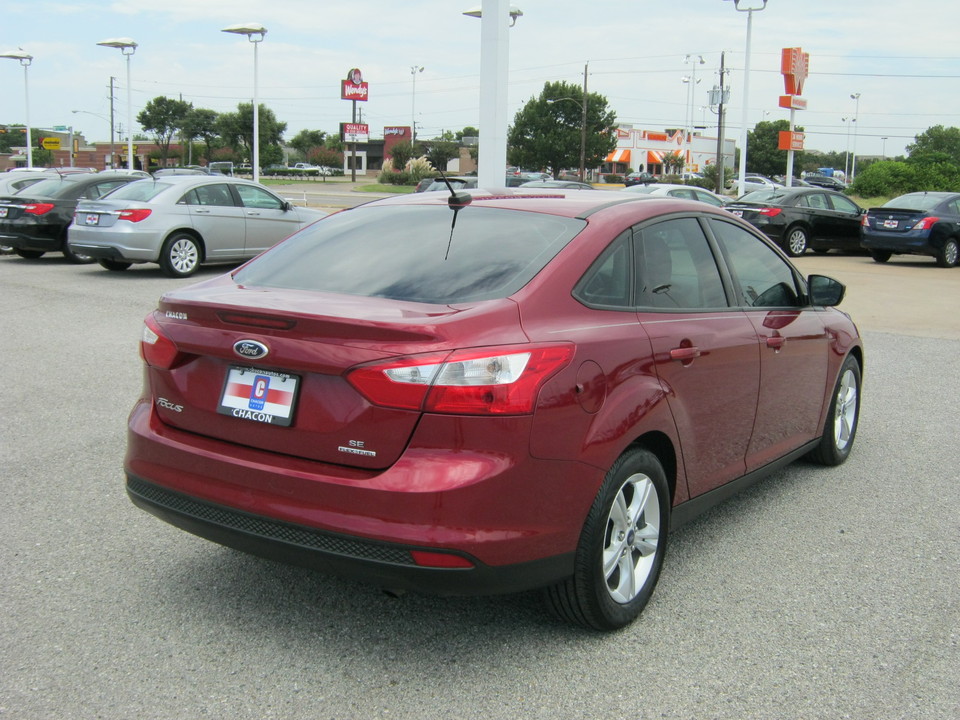 2014 Ford Focus SE Sedan