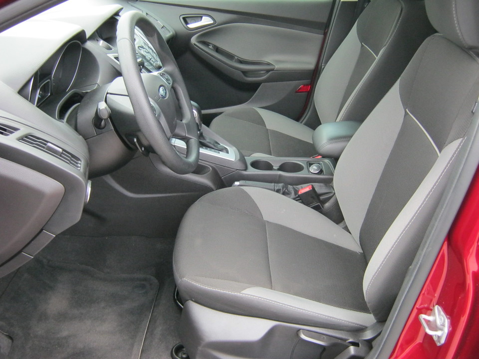 2014 Ford Focus SE Sedan