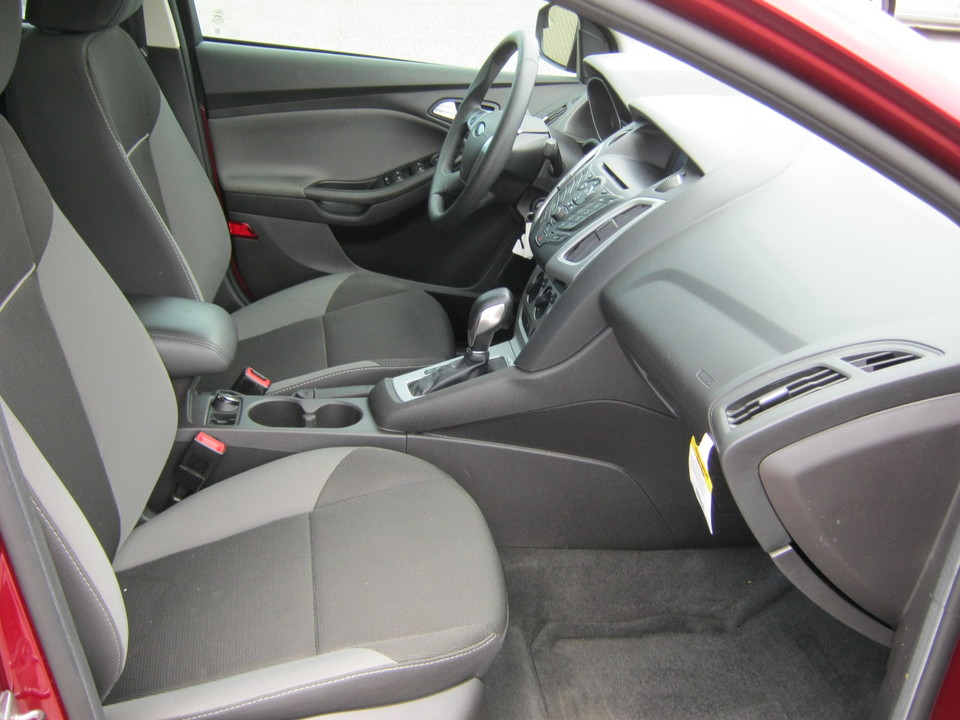 2014 Ford Focus SE Sedan