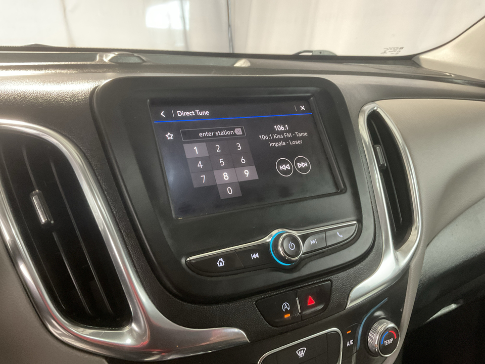 2022 Chevrolet Equinox LS 2WD