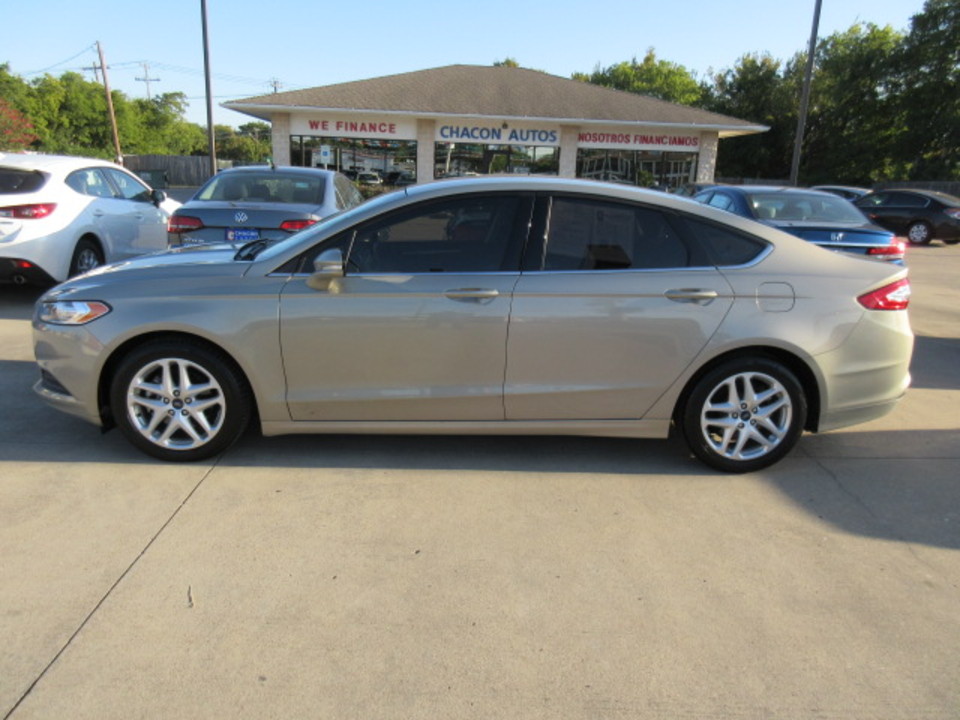 2015 Ford Fusion SE