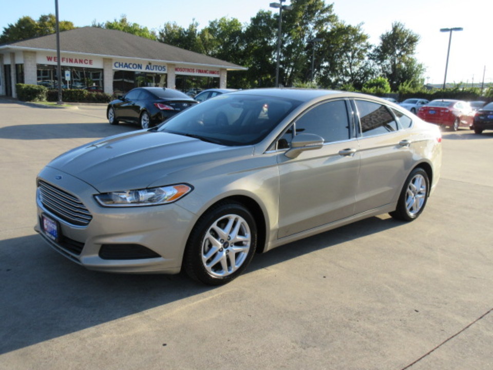 2015 Ford Fusion SE