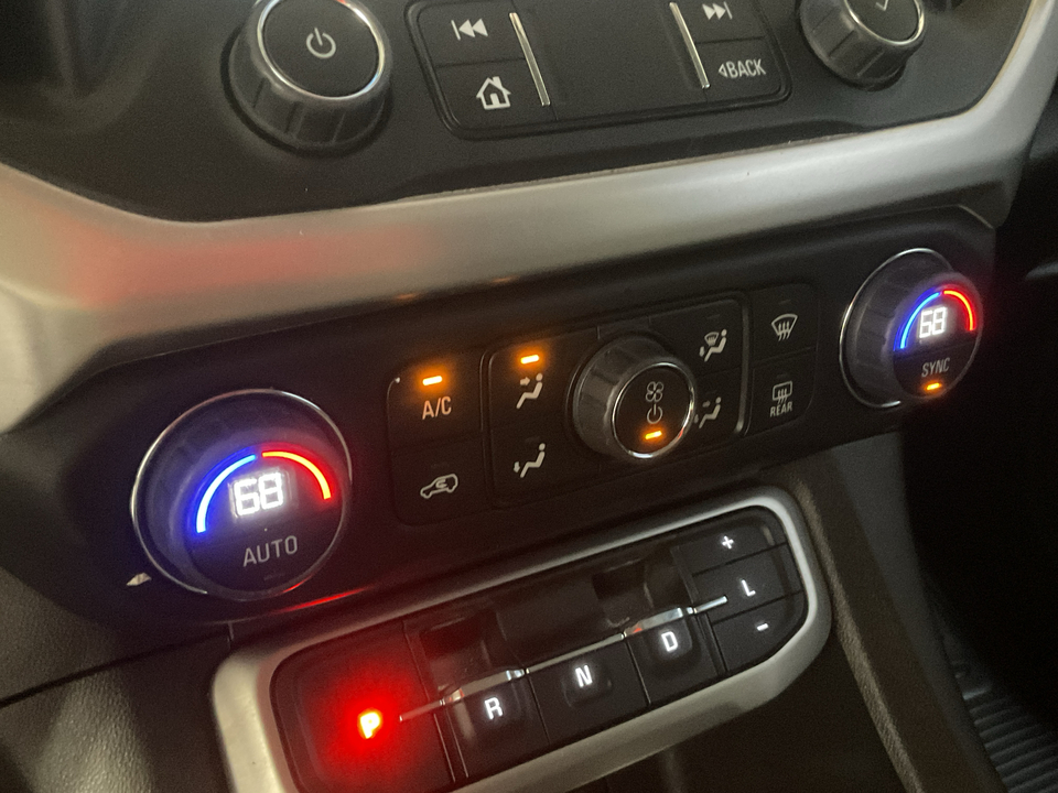 2023 GMC Acadia SLT AWD