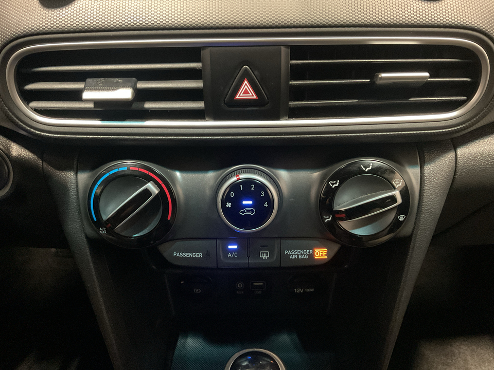 2019 Hyundai Kona SEL w/Contrast Roof