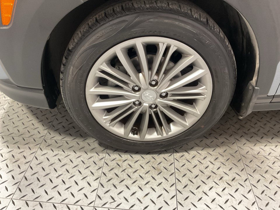 2019 Hyundai Kona SEL w/Contrast Roof